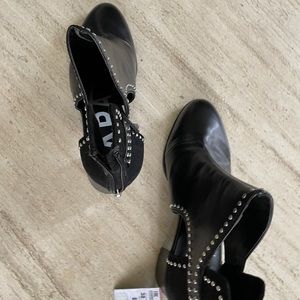 NWT black studded Zara booties